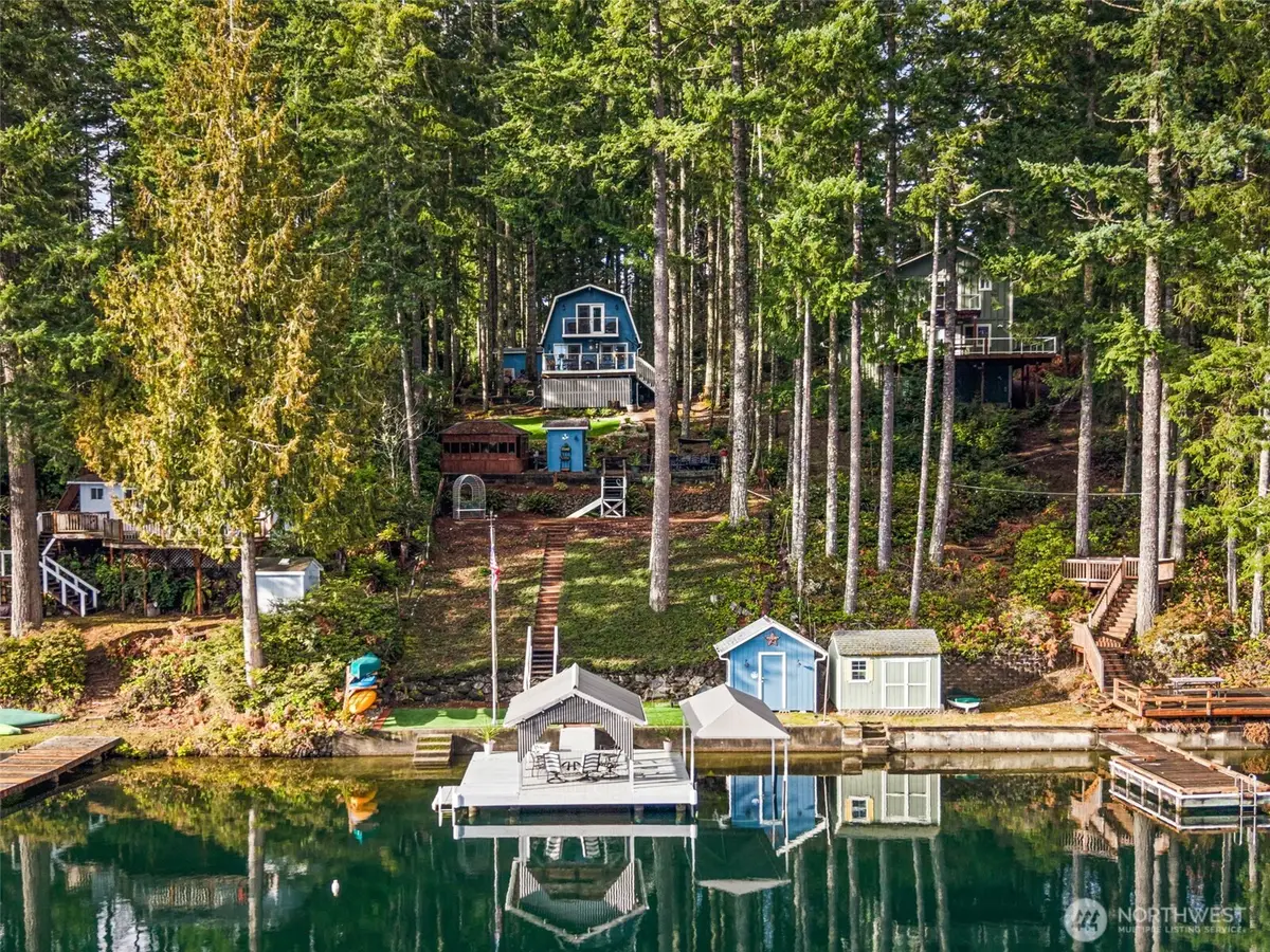 2800 E Phillips Lake Loop Road, Shelton, WA 98584 - Image #1