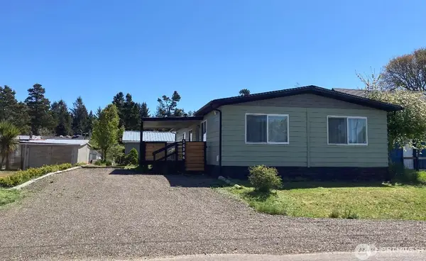 26506 Ridge Avenue, Ocean Park, WA 98640