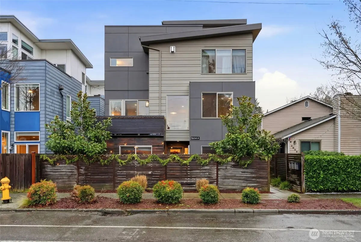 5634 Fauntleroy Way Sw #A, Seattle, WA 98136 - Image #1