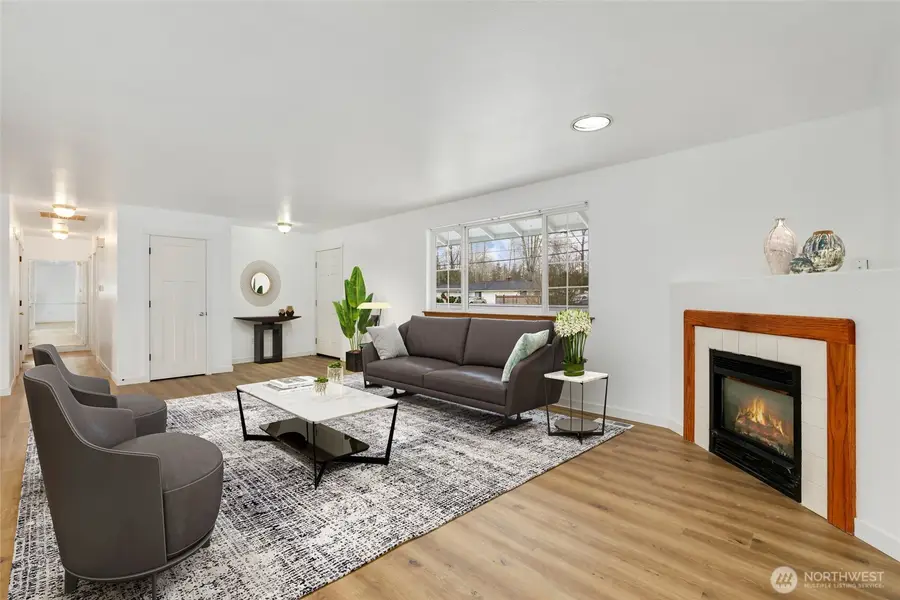 9904 14th Avenue E, Tacoma, WA 98445 - Image #3