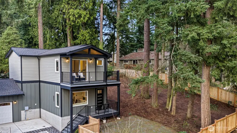 11220 115th Place Ne, Kirkland, WA 98033 - Image #2