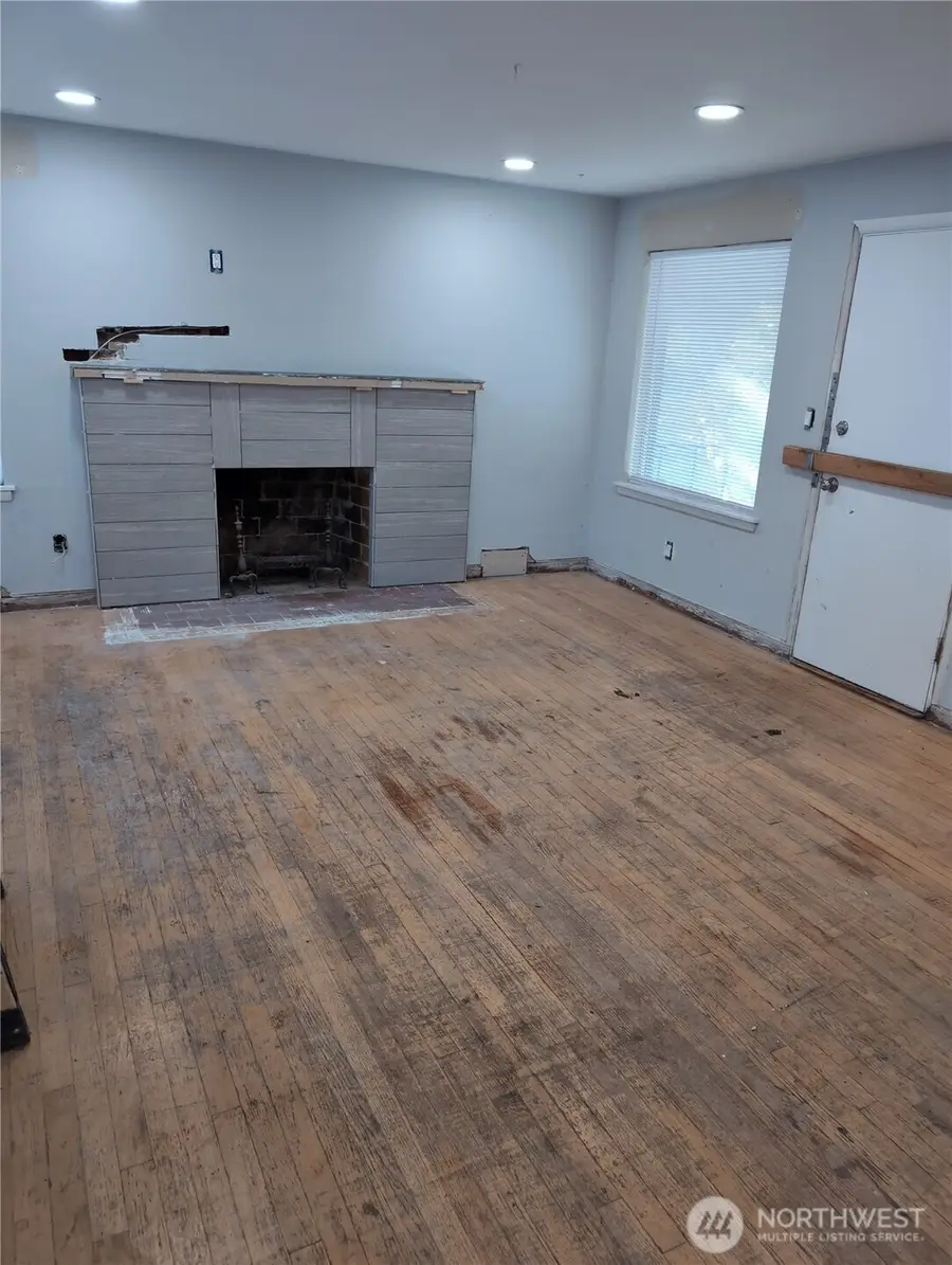 6925 52nd Avenue S, Seattle, WA 98118 - Image #3