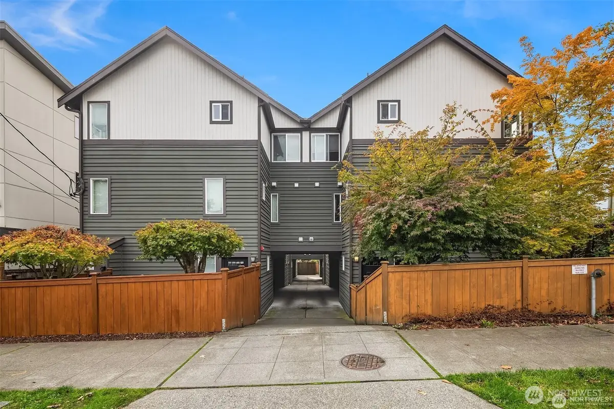 2125 N 113th Street #A, Seattle, WA 98133 - Image #1