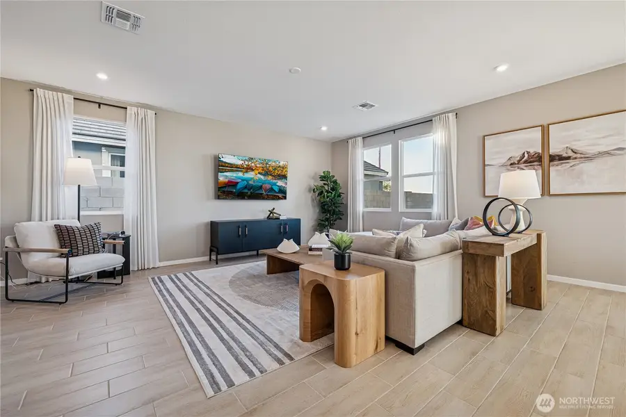 9816 Ferns Loop Se, Yelm, WA 98597 - Image #3