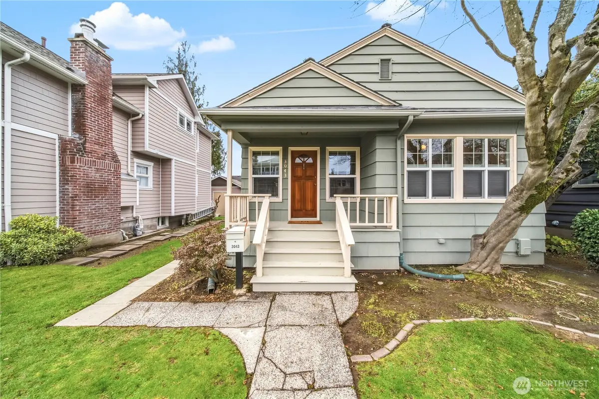 3043 38th Avenue Sw, Seattle, WA 98126 - Image #1