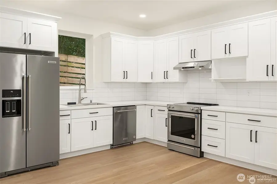 3817 Letitia Avenue S, Seattle, WA 98118 - Image #2