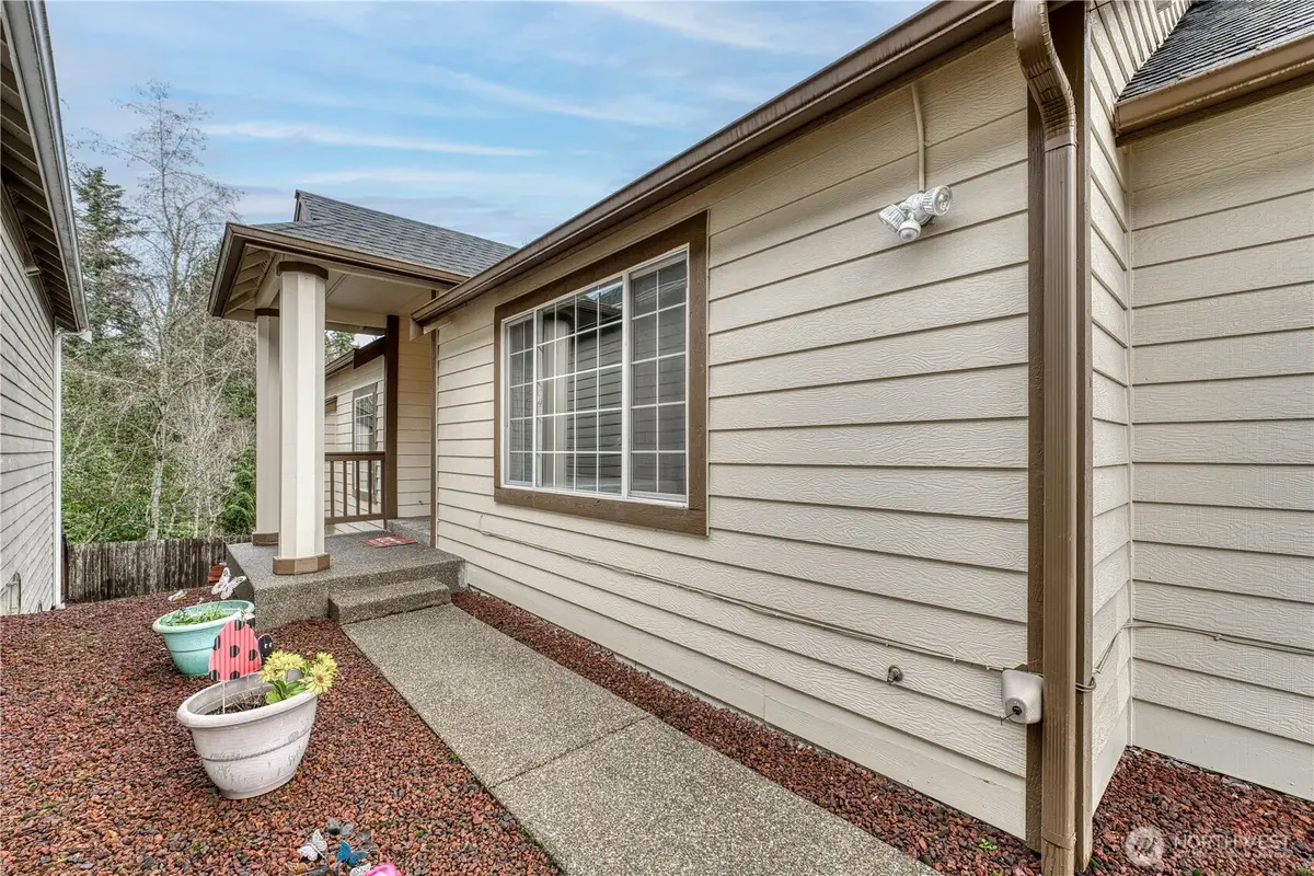 1048 NW Gladiola Court, Silverdale, WA 98383 - Image #1