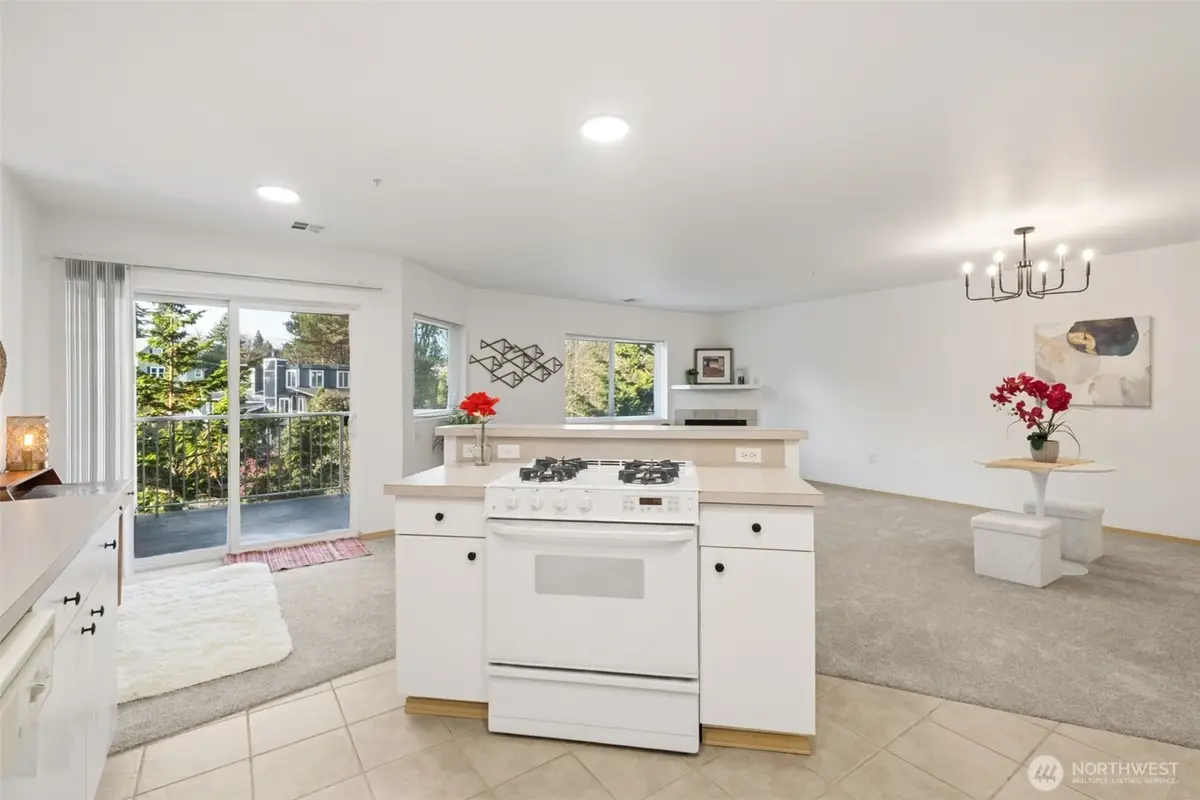 1318 37th Street #2228, Everett, WA 98201 - Image #1