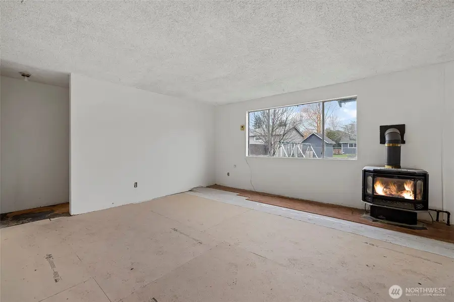 1006 Fidalgo Street, Sedro Woolley, WA 98284 - Image #3