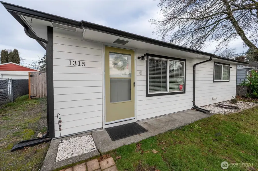 1315 118th Street S, Tacoma, WA 98444 - Image #2