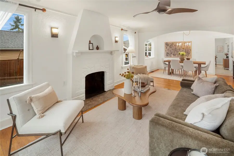 915 N 92nd Street, Seattle, WA 98103 - Image #3