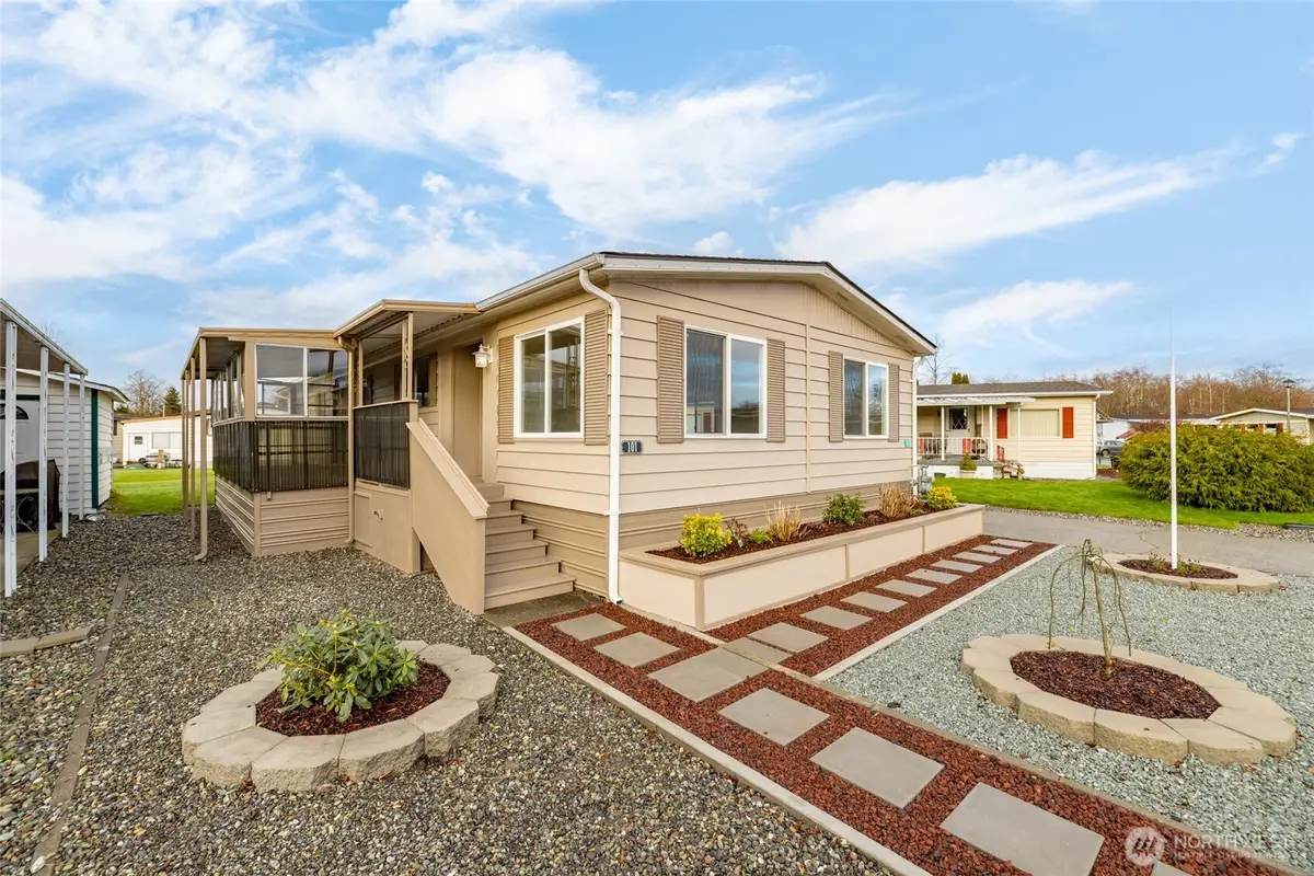 2725 E Fir Street #101, Mount Vernon, WA 98273 - Image #1