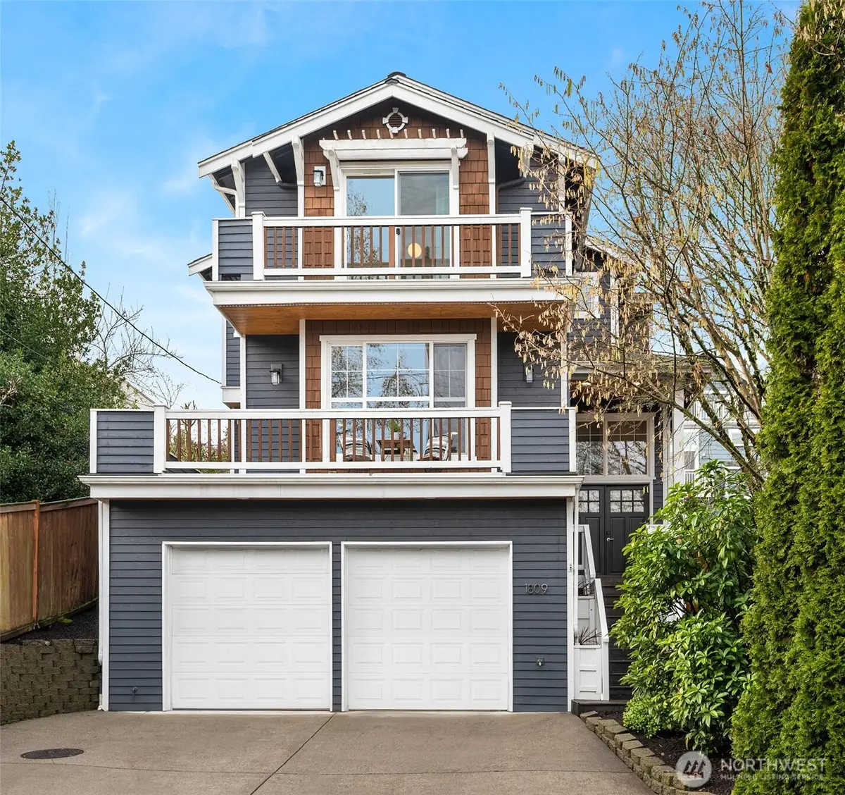 1809 Martin Luther King Jr Way, Seattle, WA 98122 - Image #1
