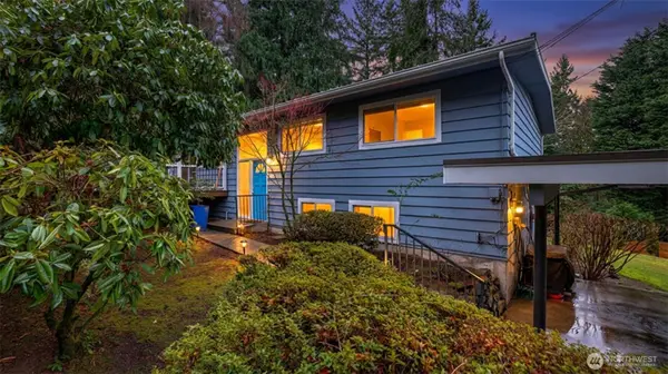 6615 NE 153rd Place, Kenmore, WA 98028