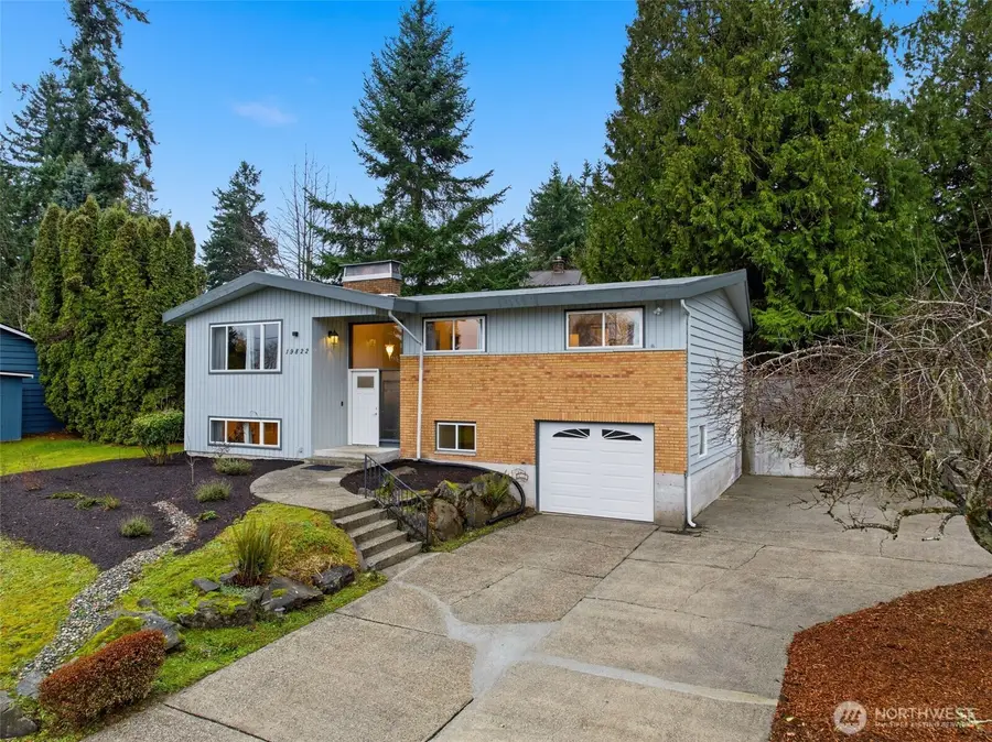 19822 53rd Avenue W, Lynnwood, WA 98036 - Image #2