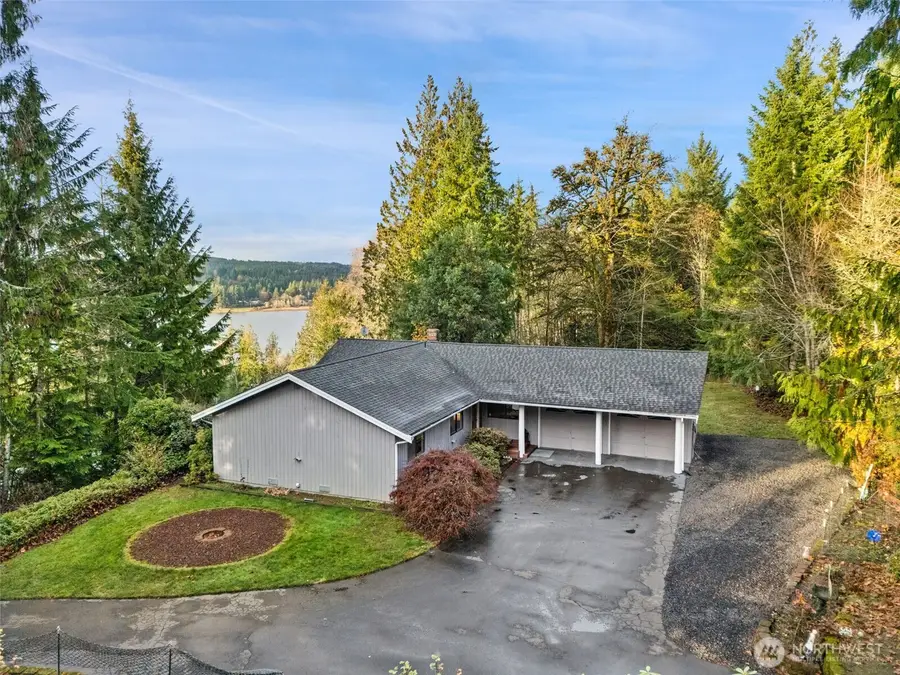 401 E Cove View Road, Belfair, WA 98528 - Image #2