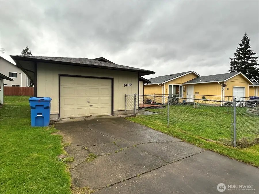 1409 Bowmont Avenue, Kelso, WA 98626 - Image #2