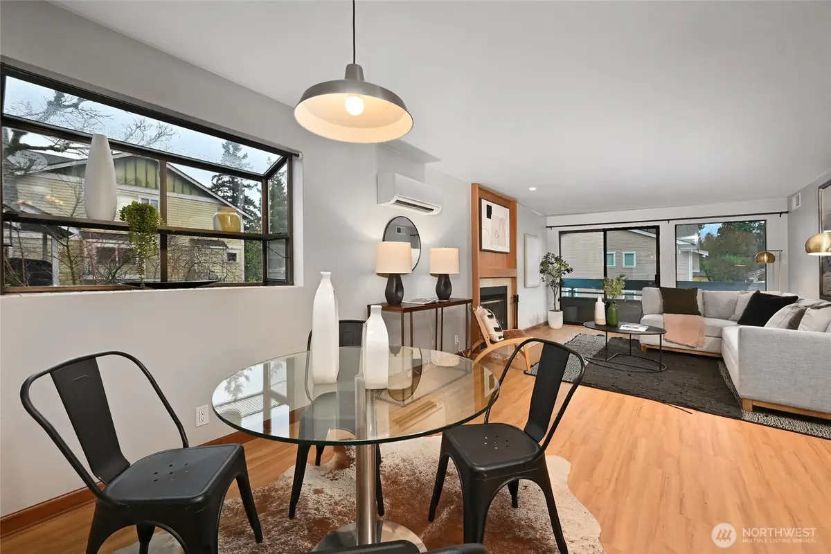 12300 33rd Ave Ne #204, Seattle, WA 98125 - Image #1