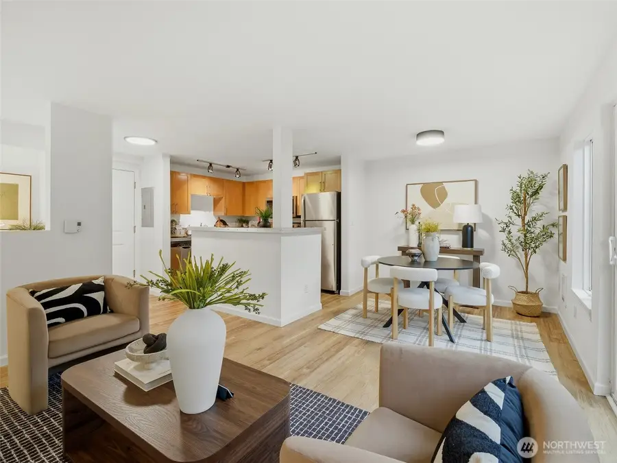 3661 Phinney Avenue N #107, Seattle, WA 98103 - Image #3