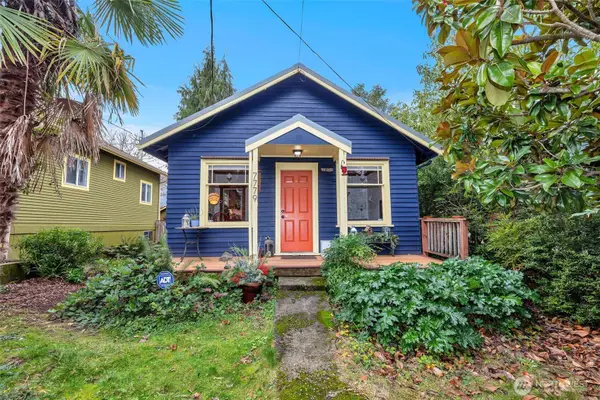 7779 10th Avenue Sw, Seattle, WA 98106