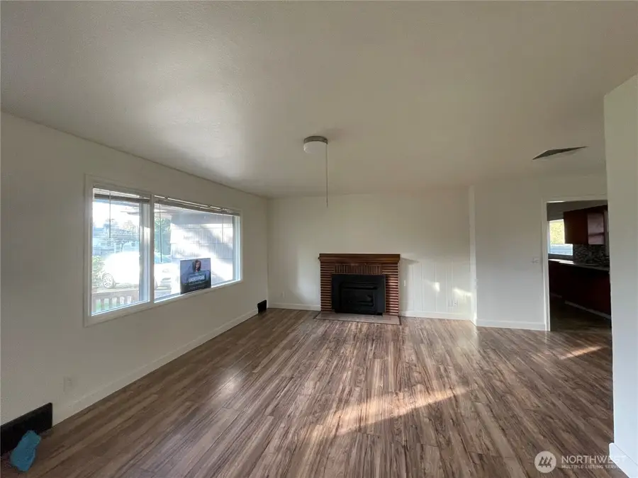 4904 14th, Lacey, WA 98503 - Image #2