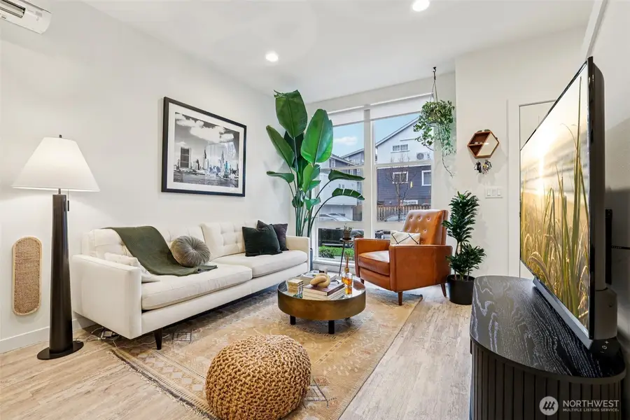 2403 SW Edmunds Street, Seattle, WA 98106 - Image #3