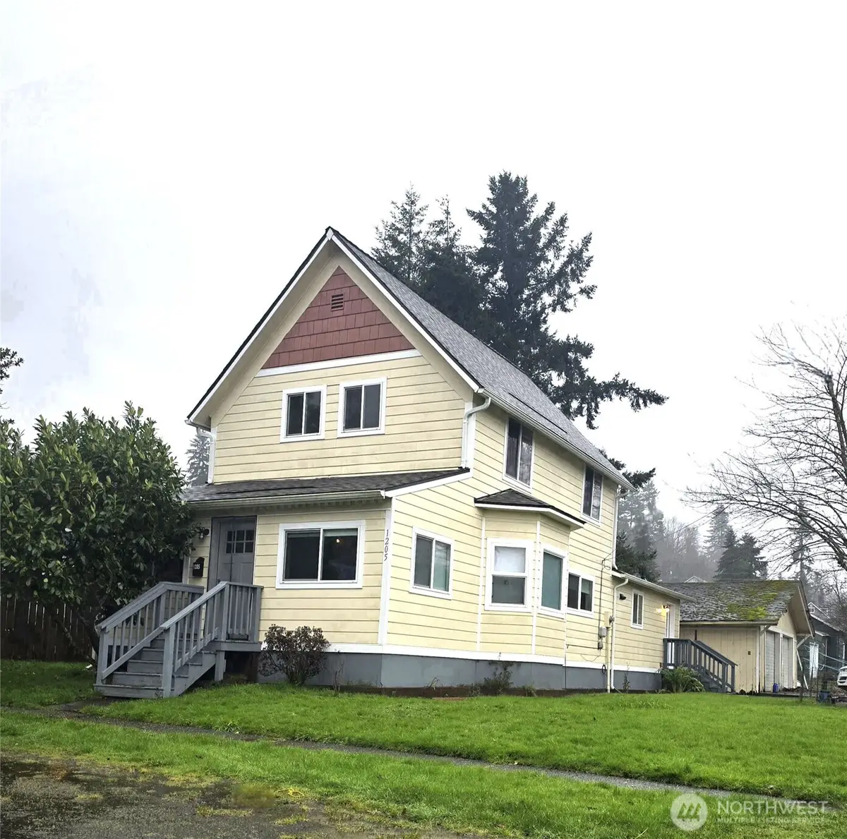 1205 Cedar Street, Raymond, WA 98577 - Image #1