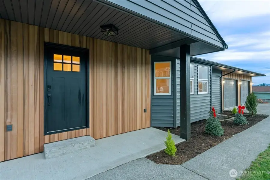 9938 257th Street Ct E, Graham, WA 98338 - Image #3