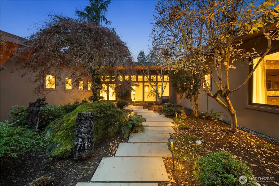 3215 78th Place Ne, Medina, WA 98039 - Image #2