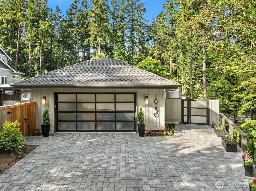 10250 SE 21st Street, Bellevue, WA 98004 - Image #2