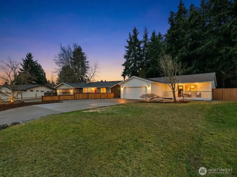 1900 Alder Place, Milton, WA 98354 - Image #2