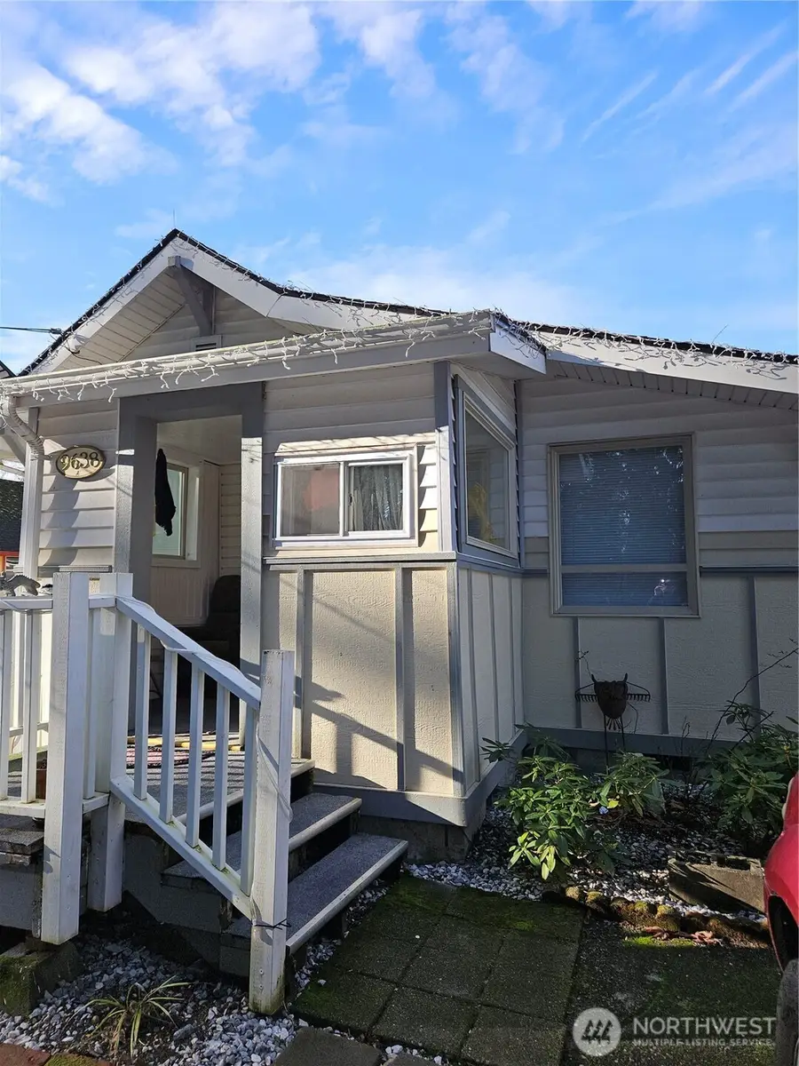 9638 D Street E, Tacoma, WA 98445 - Image #3