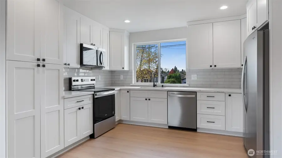 429 Legion Drive #C, Everett, WA 98201 - Image #3