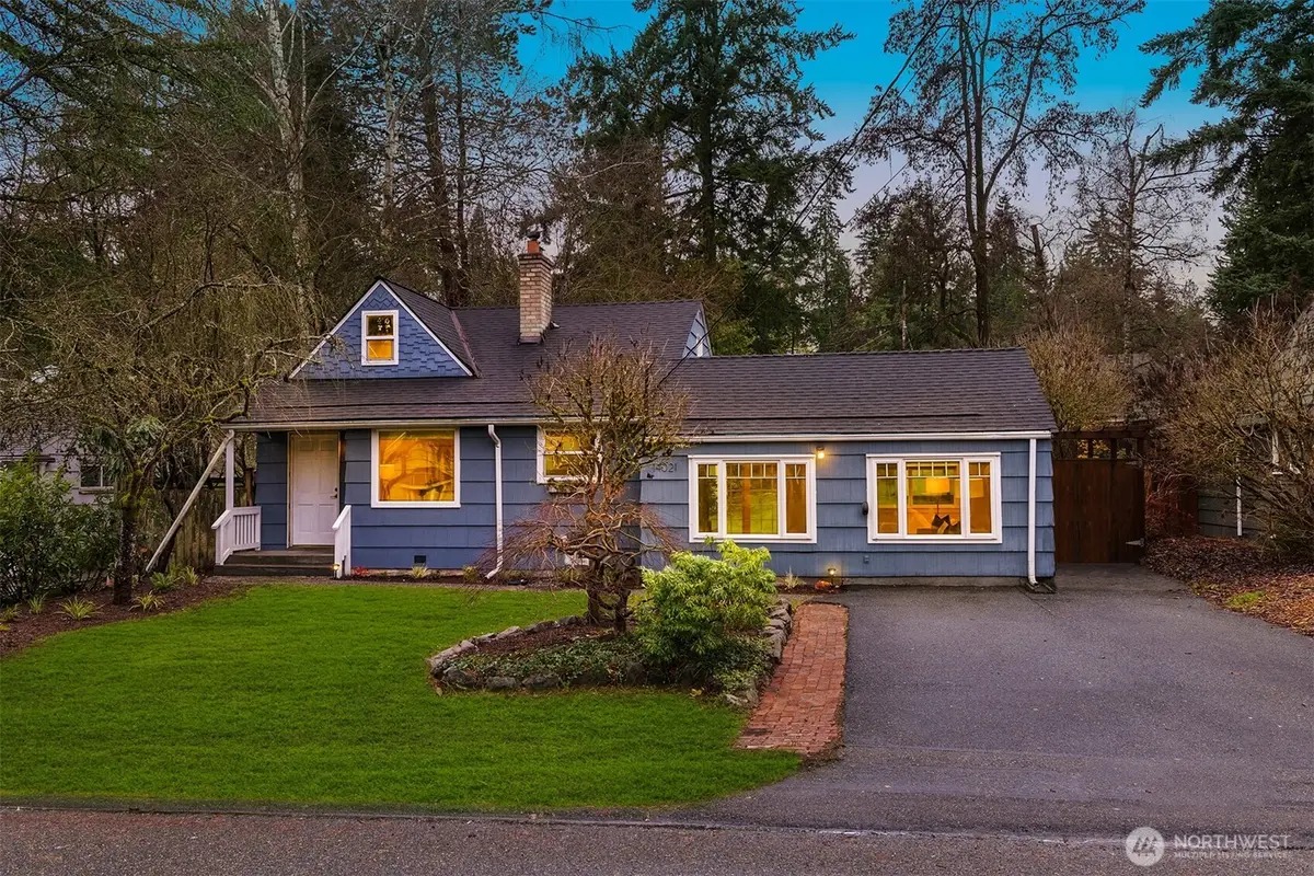 14021 27th Avenue Ne, Seattle, WA 98125 - #1