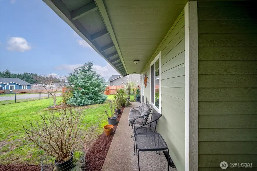 9321 179th Lane Sw, Rochester, WA 98579 - Image #3