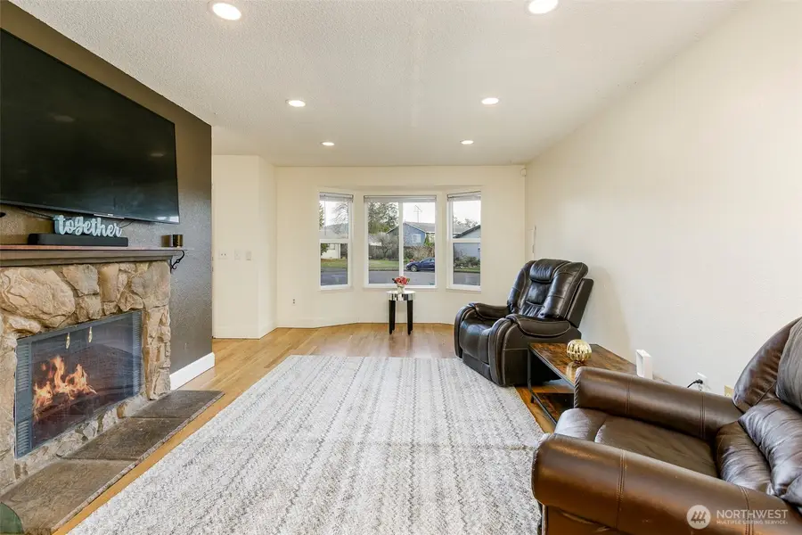 4003 NE 6th Court, Renton, WA 98056 - Image #3