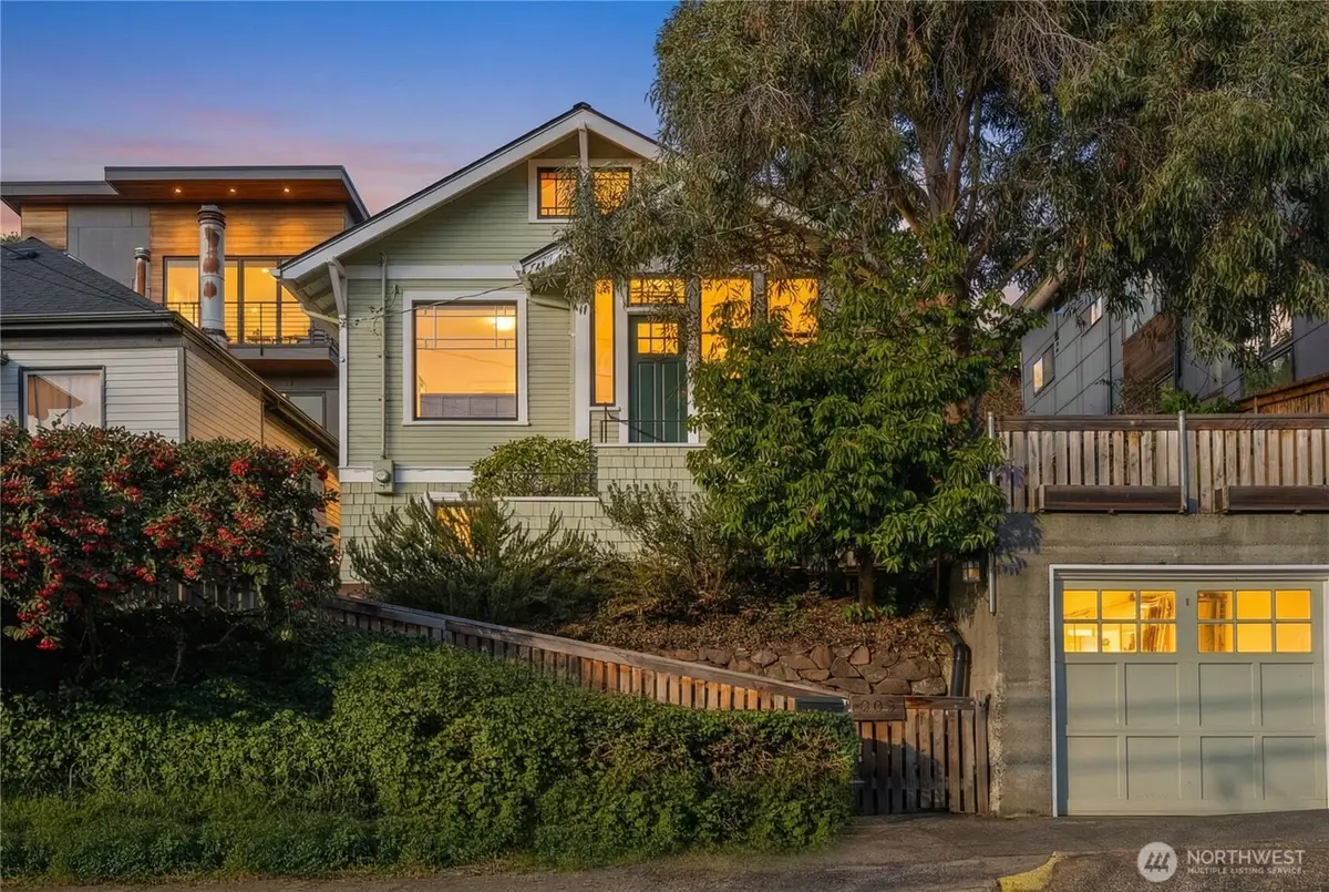 406 N Bowdoin Place, Seattle, WA 98103 - Image #1