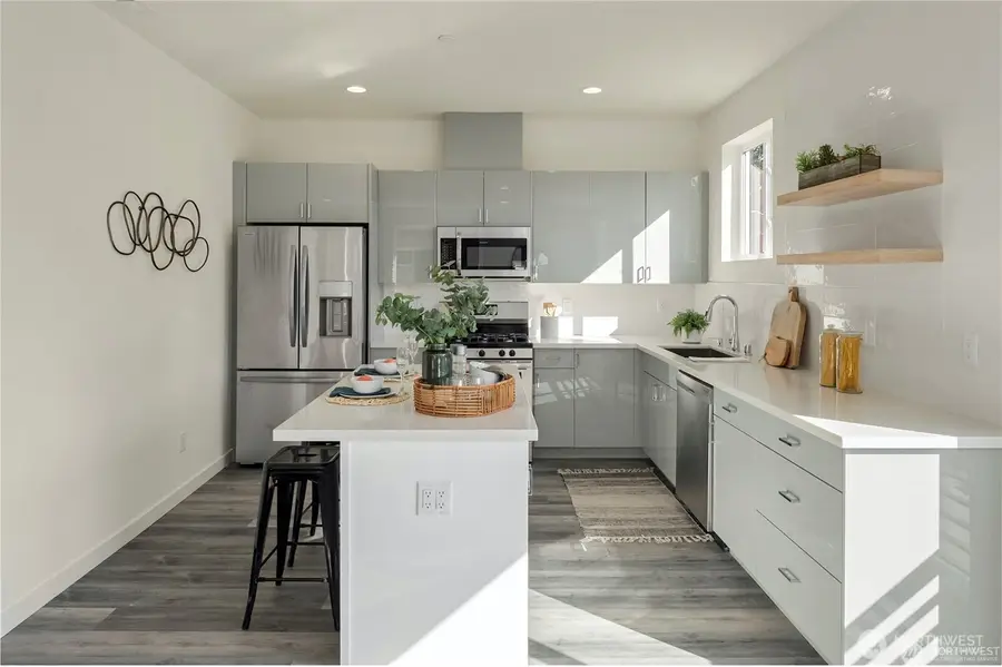 18526 Wallingford Avenue N #B, Shoreline, WA 98133 - Image #3