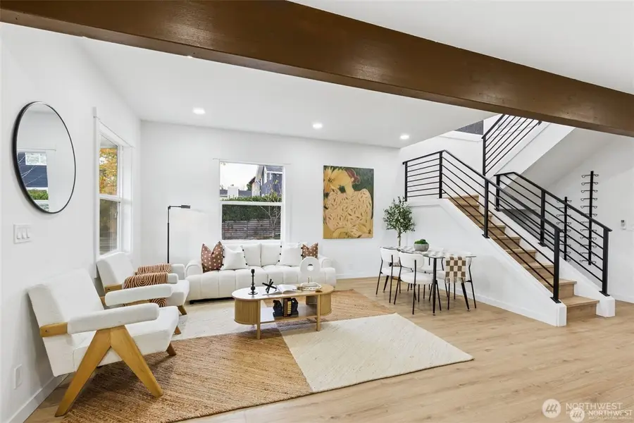 4002 Courtland Place S, Seattle, WA 98118 - Image #2