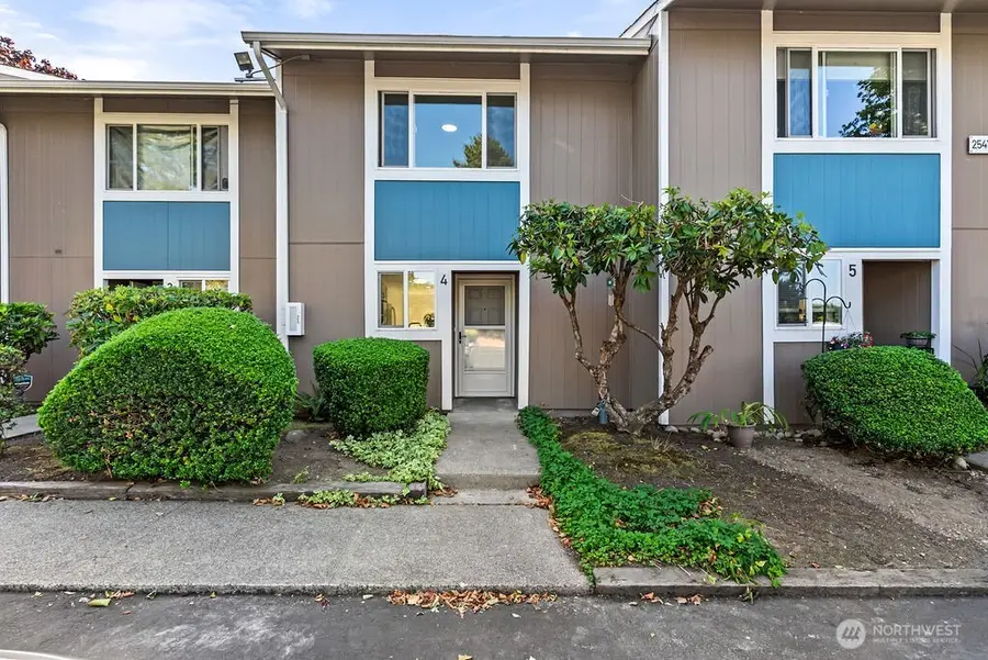 25416 106th Avenue Nw #D4, Kent, WA 98030 - Image #2