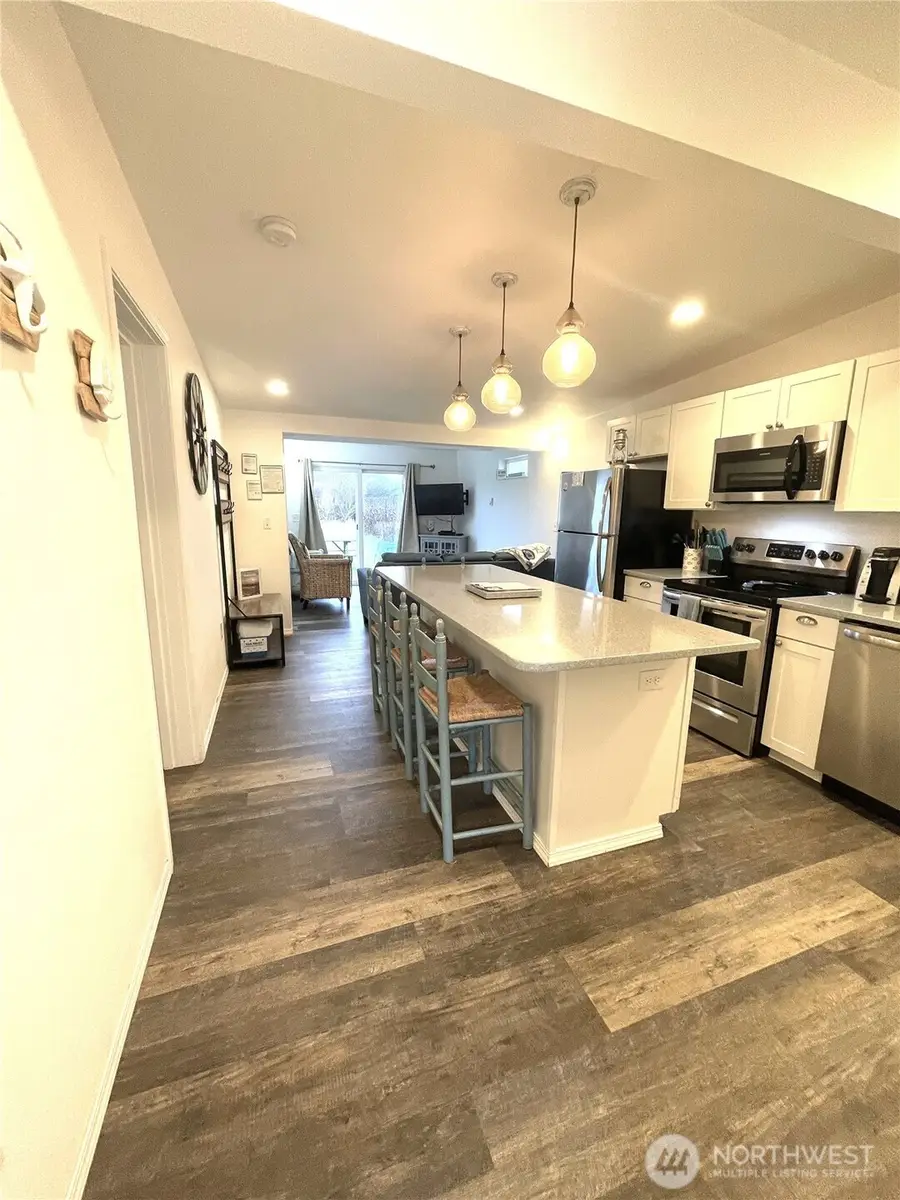 759 Ocean Shores Boulevard Nw #4, Ocean Shores, WA 98569 - Image #2