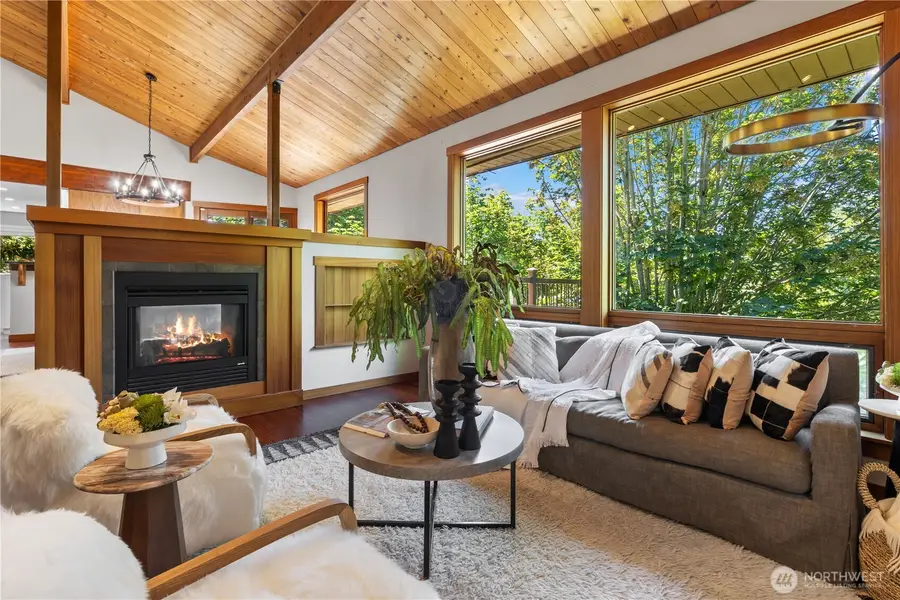 2205 135th Pl Se, Bellevue, WA 98005 - Image #3