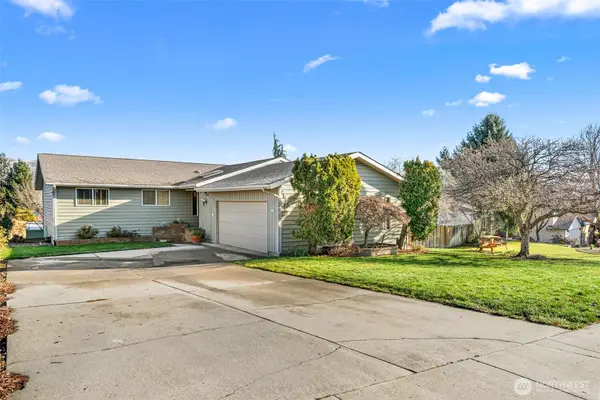 2591 Lemaister Avenue, Wenatchee, WA 98801