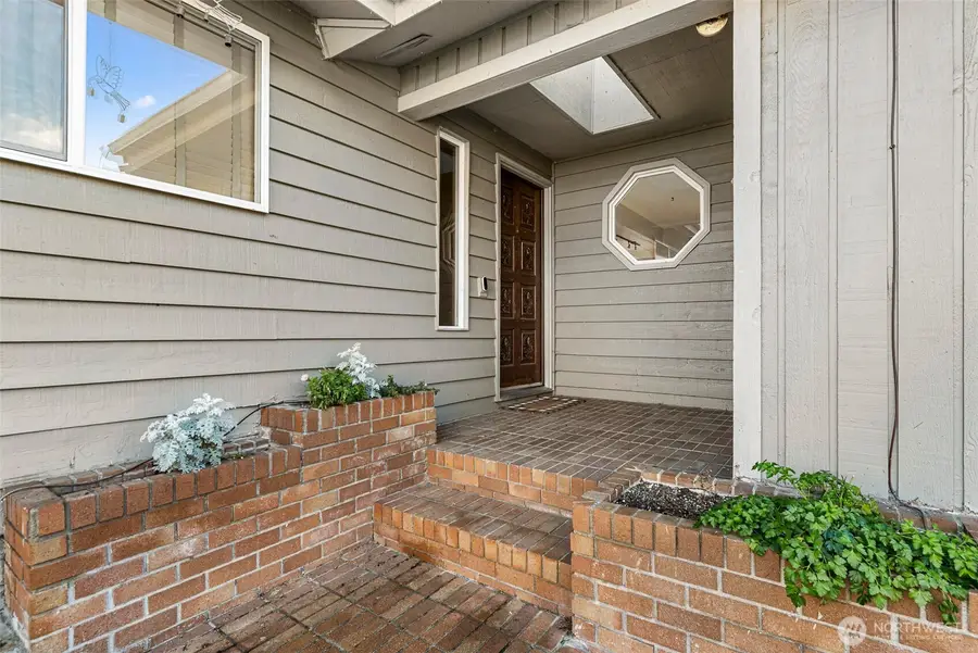 2591 Lemaister Avenue, Wenatchee, WA 98801 - Image #3