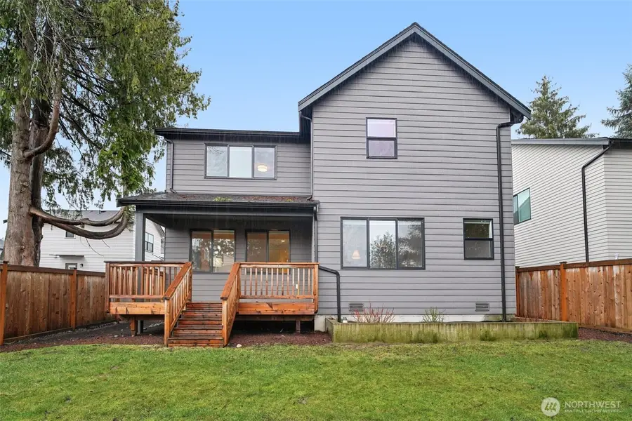 12332 38th Avenue Ne #1, Seattle, WA 98125 - Image #2