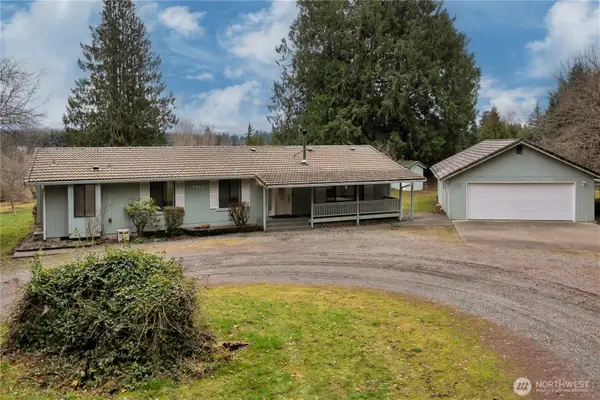 7912 224th Court E, Buckley, WA 98321