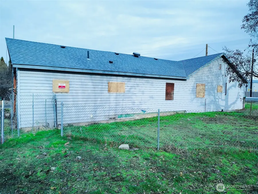 512 Keys Road, Yakima, WA 98901 - Image #2