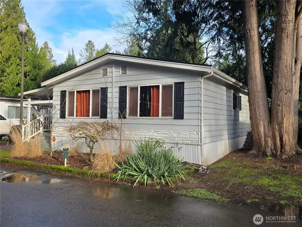900 29th Street Se #D-9, Auburn, WA 98002