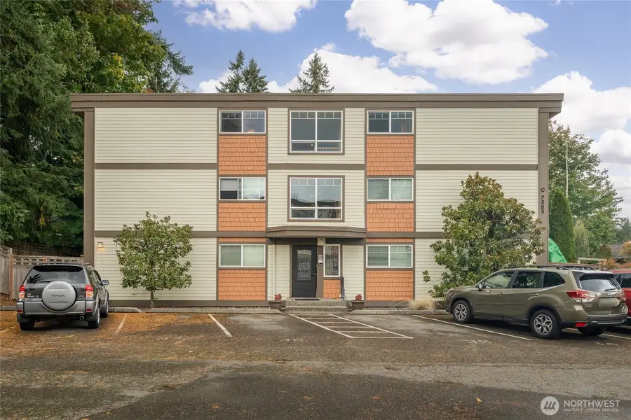7505 212th Street Sw #C301, Edmonds, WA 98026 - Image #2