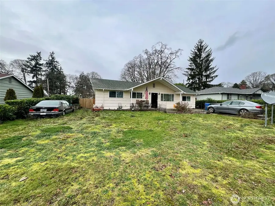 3915 Saint Francis Street Sw, Lakewood, WA 98499 - Image #2